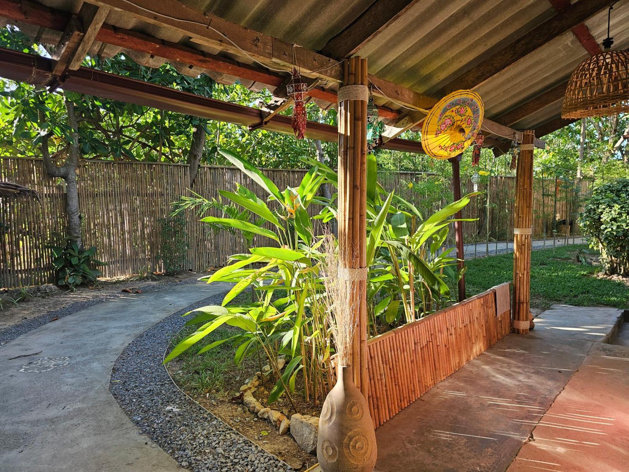 The Mellow Mango Ko Lanta Zewnętrze zdjęcie